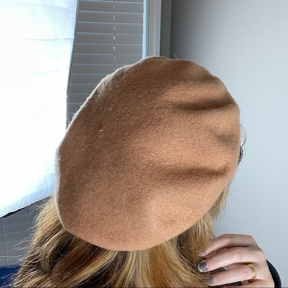 Vintage Accessories - Light Academia dark academia vintage wool camel brown Berrett hat